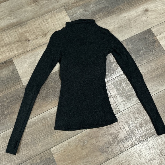 Brand new Enza Costa cashmere twist top in charcoal - Picture 6 of 6